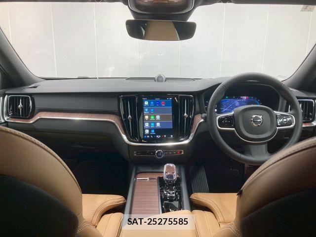 Volvo V60 2025-01 4604092-1
