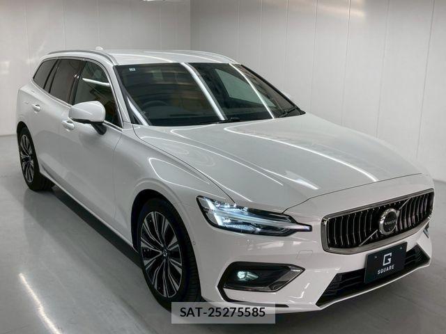 Volvo V60 2025-01 4604092-23