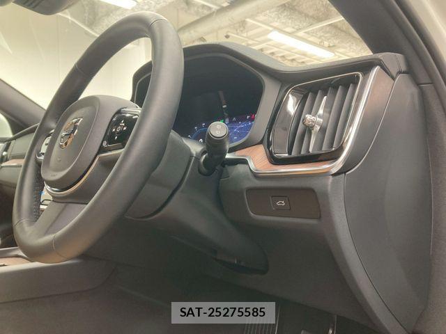 Volvo V60 2025-01 4604092-7