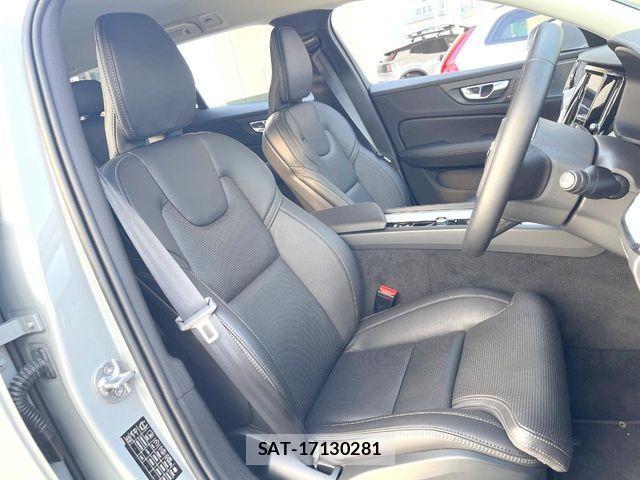 Volvo V60 2025-02 4604084-11