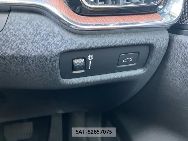 Volvo V60 2019-08 4759204-16