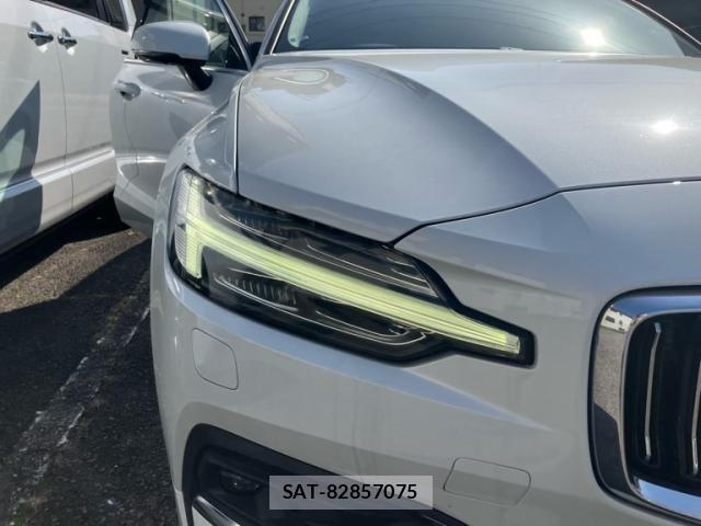 Volvo V60 2019-08 4759204-2