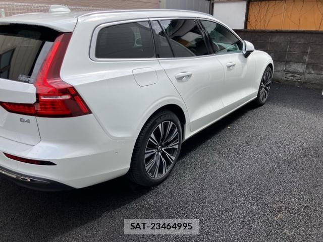 Volvo V60 2024-06 4993245-2