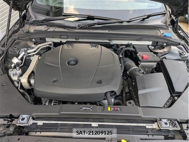Volvo V60 2019-03 4993269-9