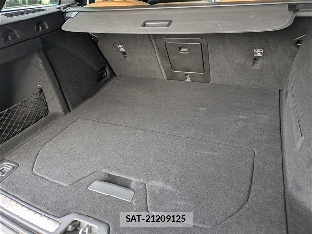 Volvo V60 2019-03 4993269-13