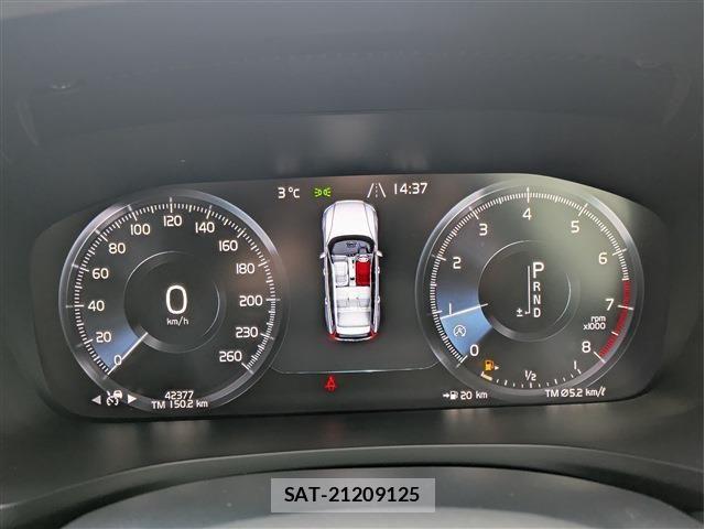 Volvo V60 2019-03 4993269-24