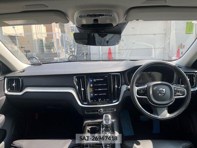 Volvo V60 2022-06 6022485-1