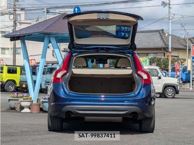 Volvo V60 2012-09 6022486-18