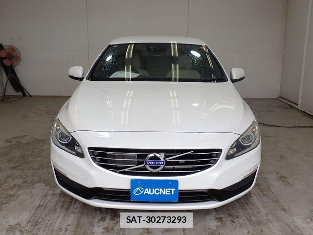 Volvo V60 2017-05 6022488-4