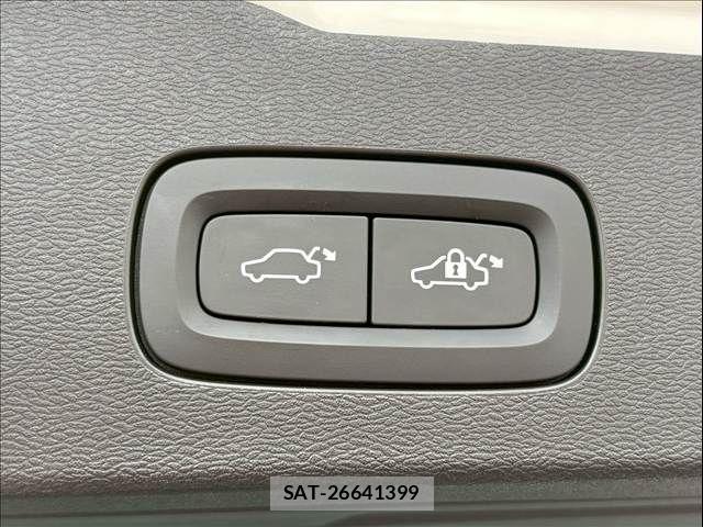 Volvo V60 2019-06 6220944-9