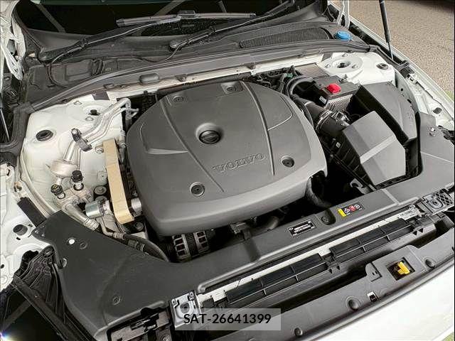 Volvo V60 2019-06 6220944-11
