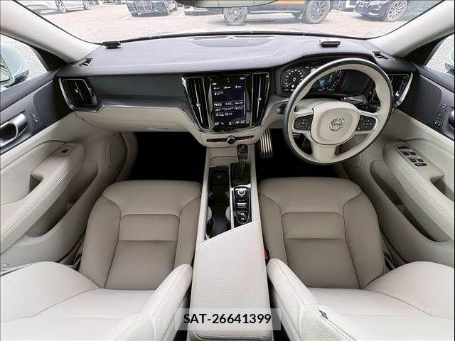 Volvo V60 2019-06 6220944-2