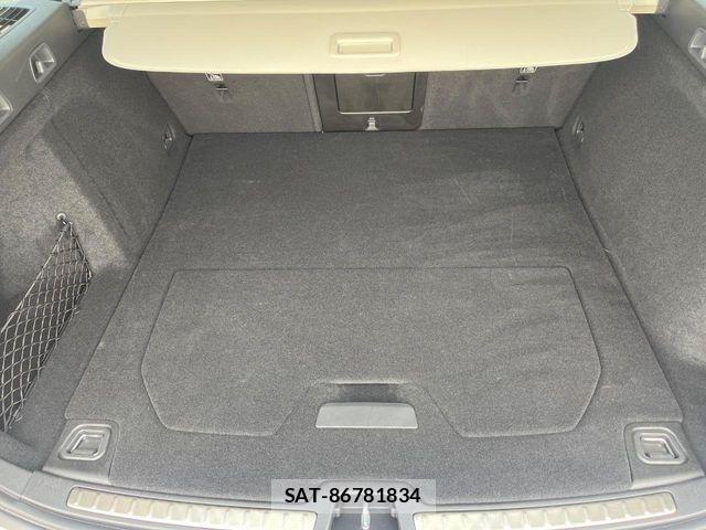 Volvo V60 2021-09 6220939-13