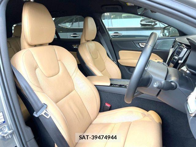 Volvo V60 2019-01 6248268-10