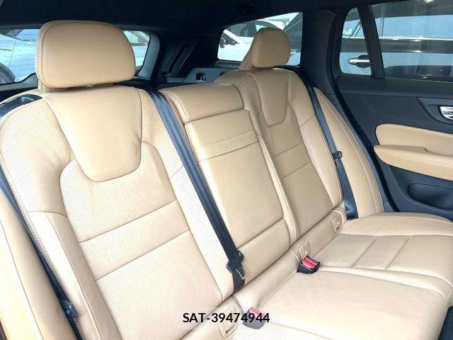 Volvo V60 2019-01 6248268-11