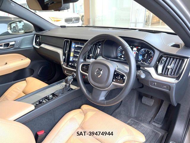 Volvo V60 2019-01 6248268-19
