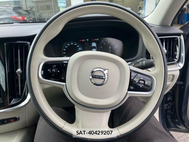 Volvo V60 2019-04 6277634-7