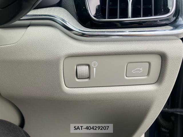 Volvo V60 2019-04 6277634-8
