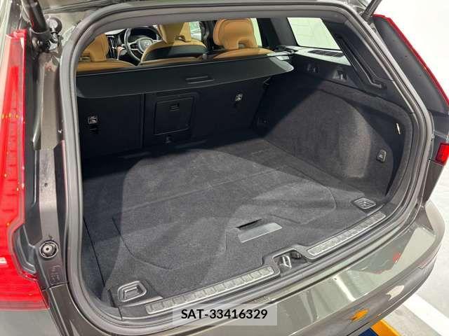 Volvo V60 2021-06 6307163-17