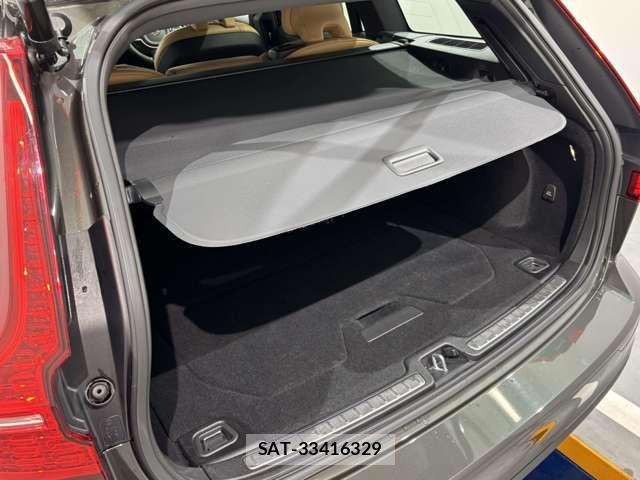Volvo V60 2021-06 6307163-18