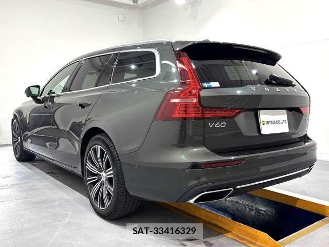 Volvo V60 2021-06 6307163-5