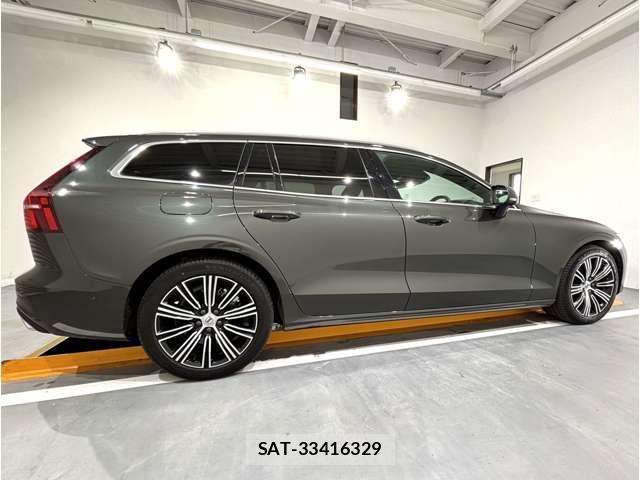 Volvo V60 2021-06 6307163-8
