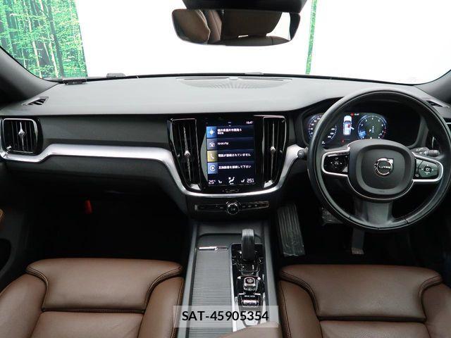 Volvo V60 2021-03 6504551-1