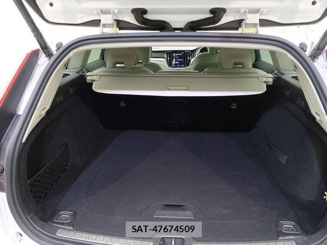Volvo V60 2019-07 6504553-10