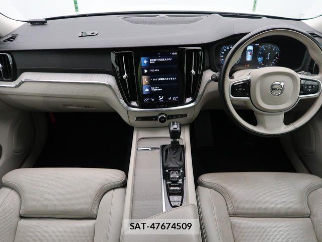 Volvo V60 2019-07 6504553-1