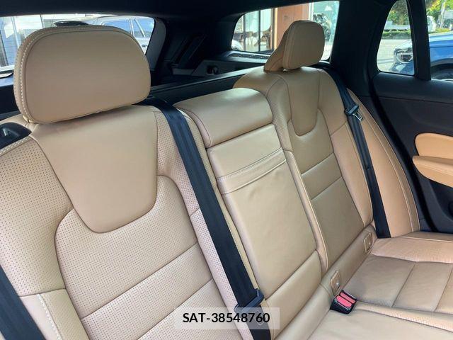 Volvo V60 2019-01 6527948-12