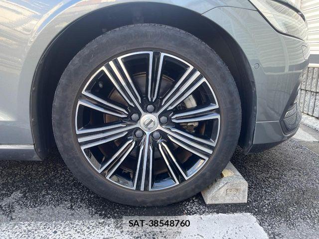 Volvo V60 2019-01 6527948-15