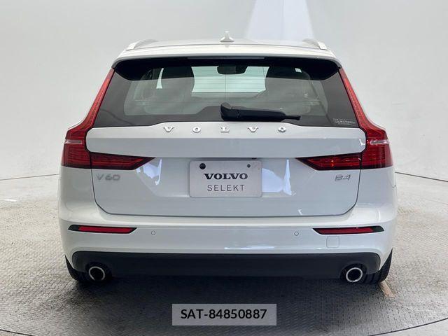 Volvo V60 2021-06 6615515-19