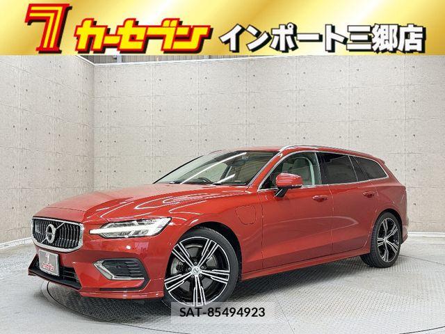 Volvo V60 2019-06 6615514-0