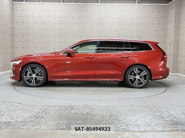 Volvo V60 2019-06 6615514-9