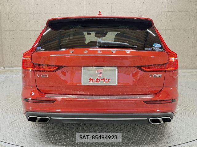 Volvo V60 2019-06 6615514-11