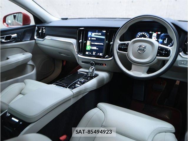 Volvo V60 2019-06 6615514-20