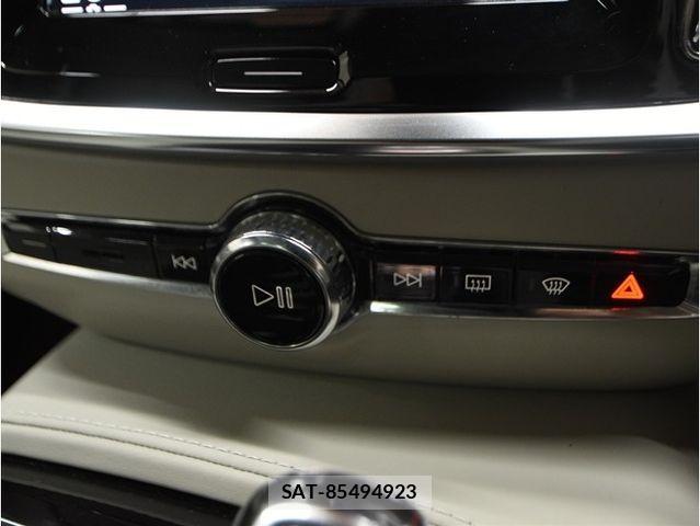 Volvo V60 2019-06 6615514-28