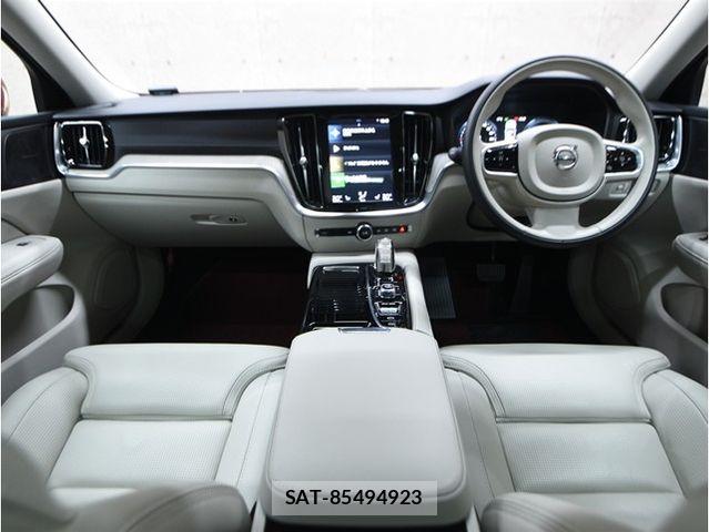Volvo V60 2019-06 6615514-2