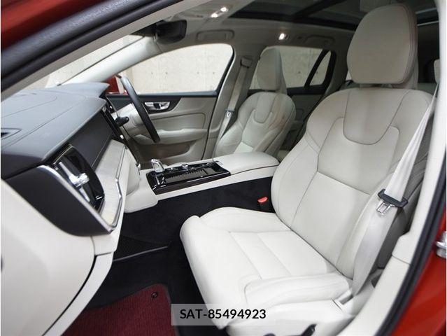 Volvo V60 2019-06 6615514-4