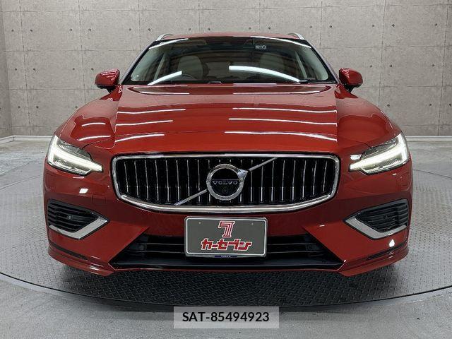Volvo V60 2019-06 6615514-6