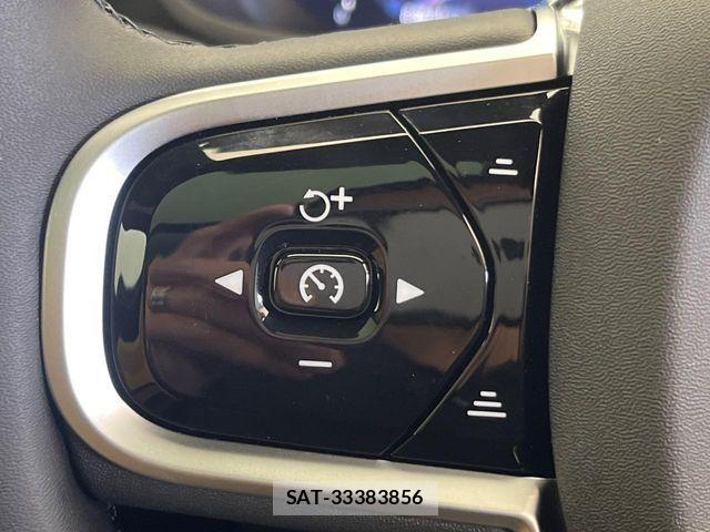 Volvo V60 2025-09 6615512-9