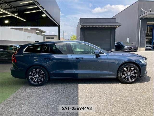 Volvo V60 2019-02 6674059-14