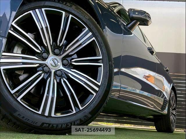 Volvo V60 2019-02 6674059-18