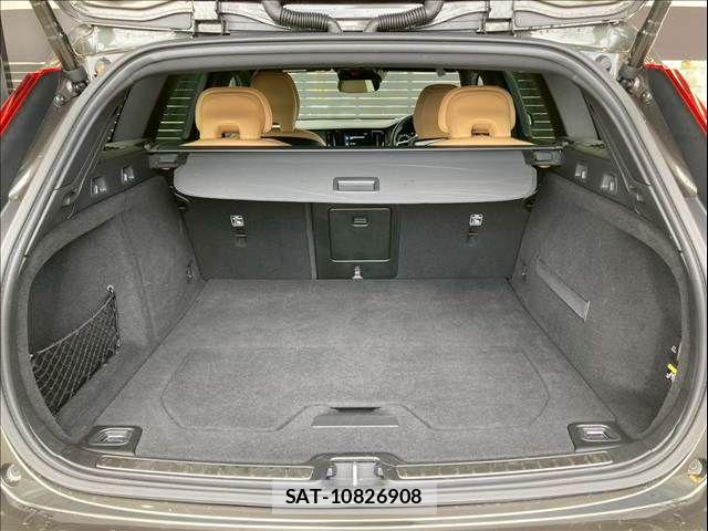 Volvo V60 2018-11 6674060-17