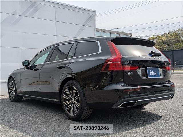 Volvo V60 2019-03 6678651-6