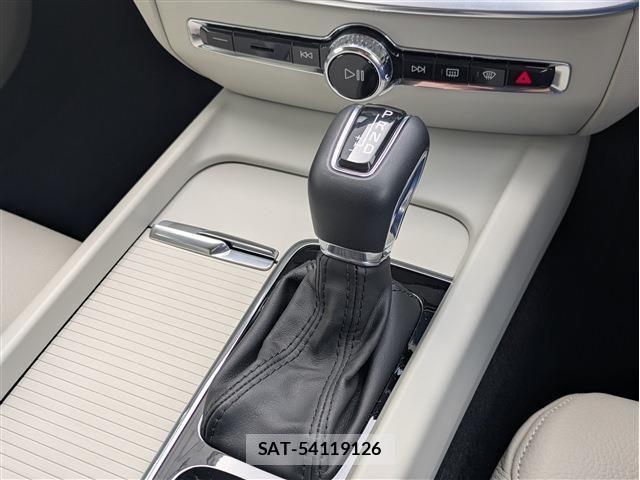 Volvo V60 2019-02 6678652-14