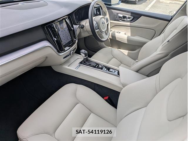 Volvo V60 2019-02 6678652-15