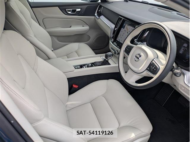 Volvo V60 2019-02 6678652-8