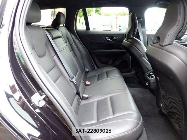 Volvo V60 2019-12 6678648-21