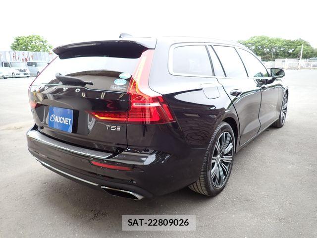Volvo V60 2019-12 6678648-6